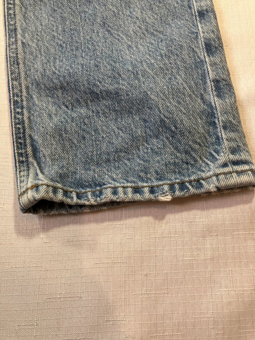 EUC Agolde Los Angeles Premium Denim Jeans, Button Fly, Size 27 - Picture 5 of 10